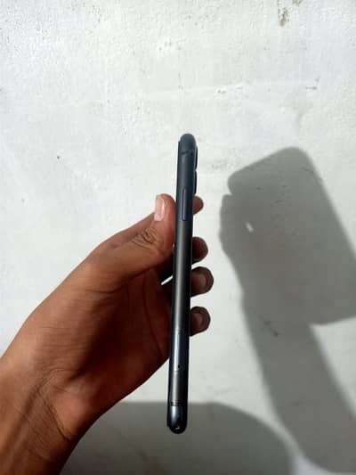 Apple iPhone 11 , Non pta JV , 64GB , Lush condition