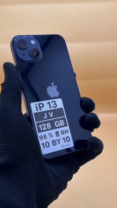 Apple iPhone 13 Jv 128 GB 98% Battery Health 10 by 10