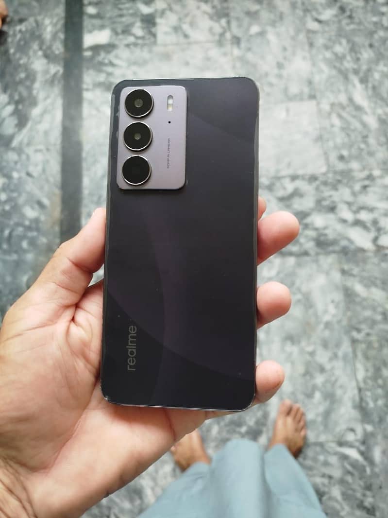 Realme C75 0