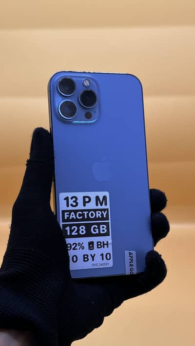 Apple iPhone 13 Pro Max 128 GB Factory unlock Non PTA 92% Battery Heal