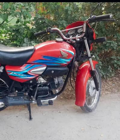 Honda 100 pridor 2018