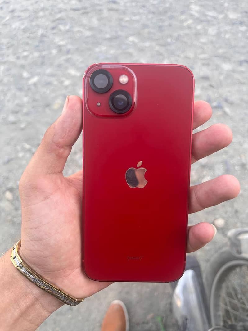 Apple iPhone 13 2