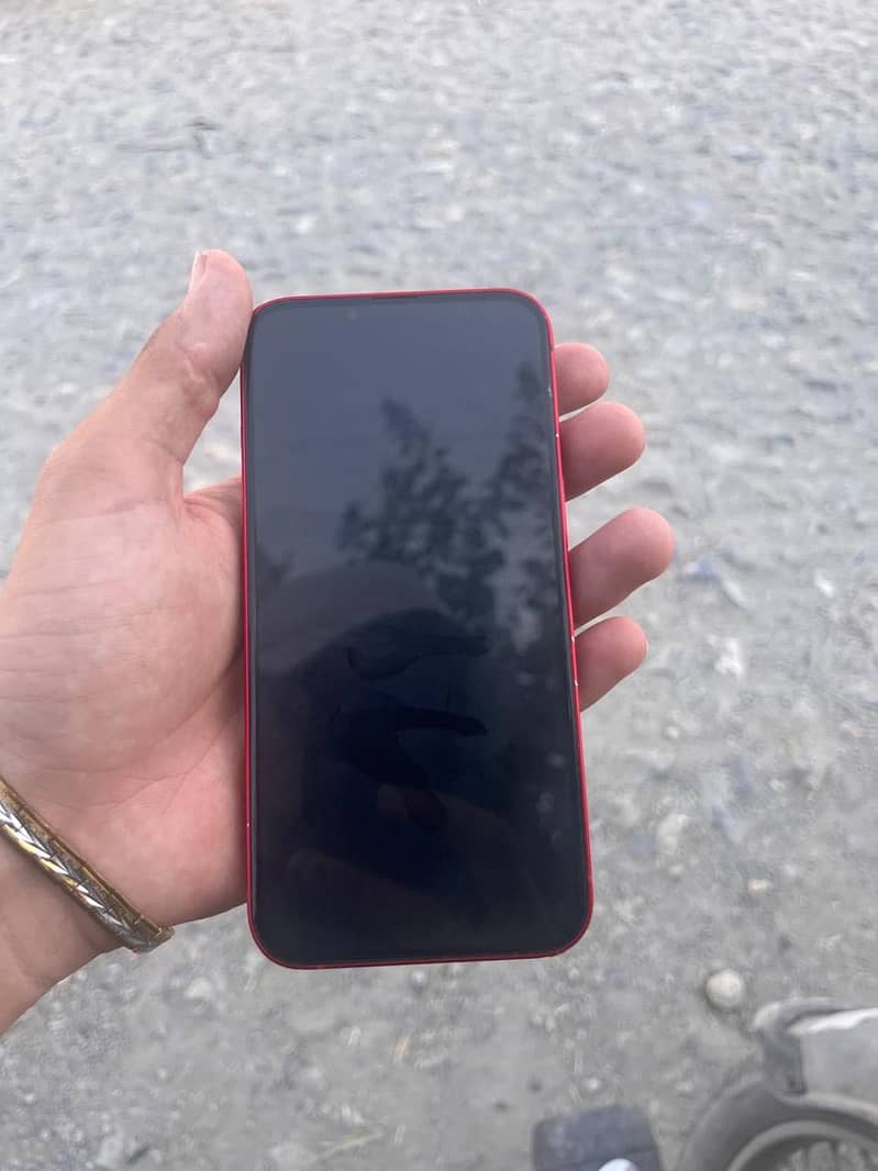 Apple iPhone 13 7