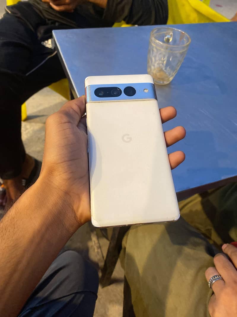 Google Pixel 7 Pro 2