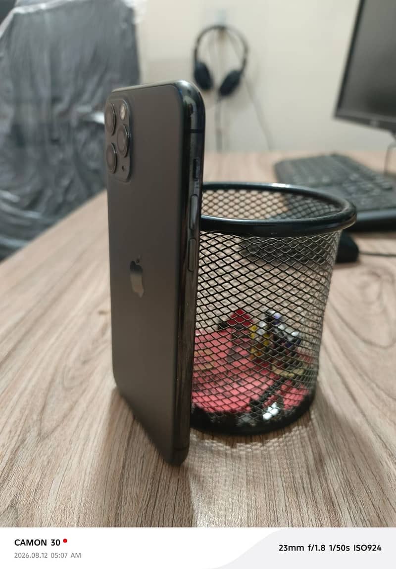Apple iPhone 11 Pro 5