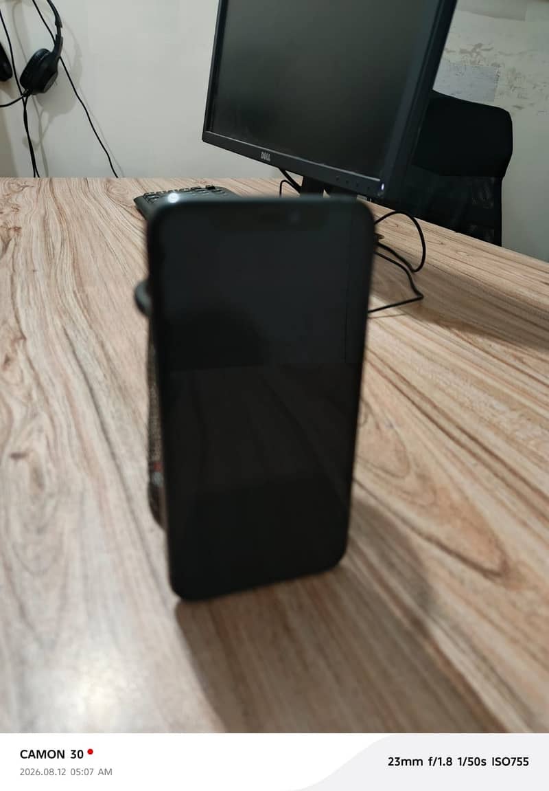 Apple iPhone 11 Pro 6