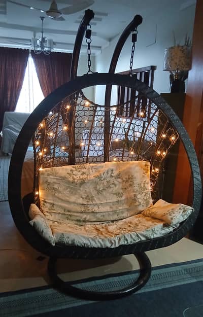 2 Seater Swing/Jhoola with Foam Cussions 200KG Capacity