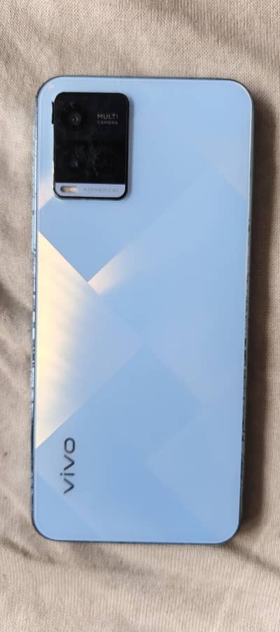 Vivo Y21