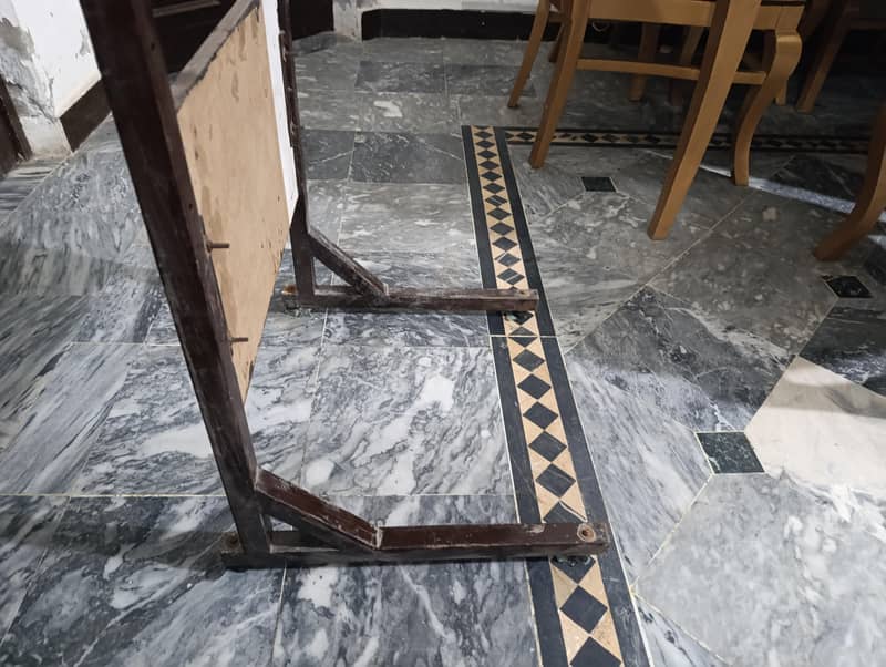 Table For Working 2
