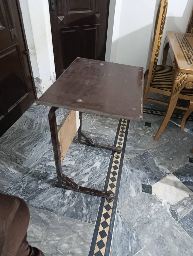 Table For Working 7