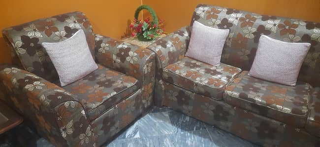 Sofa Set Pochish 1+1+3