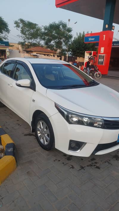Toyota Corolla Altis 2016