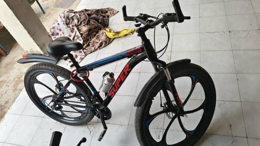 Mountain HKL bicycle disc brake with gears