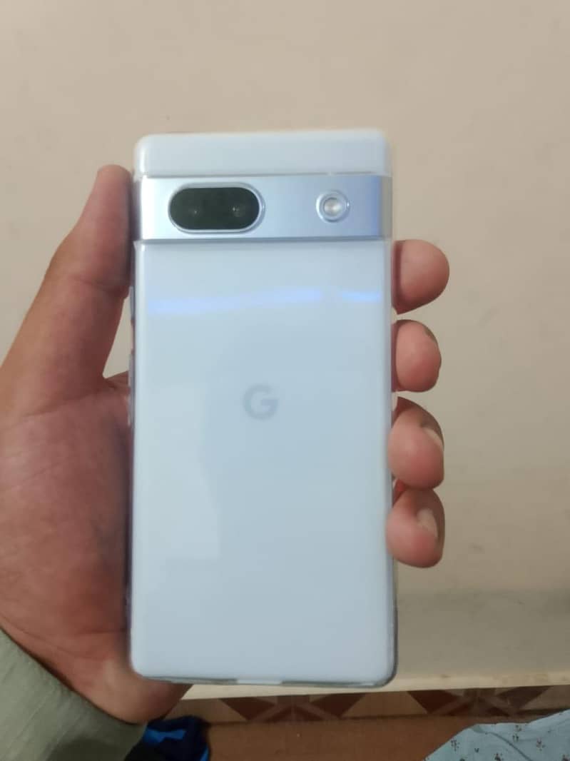 Google Pixel 7a 1