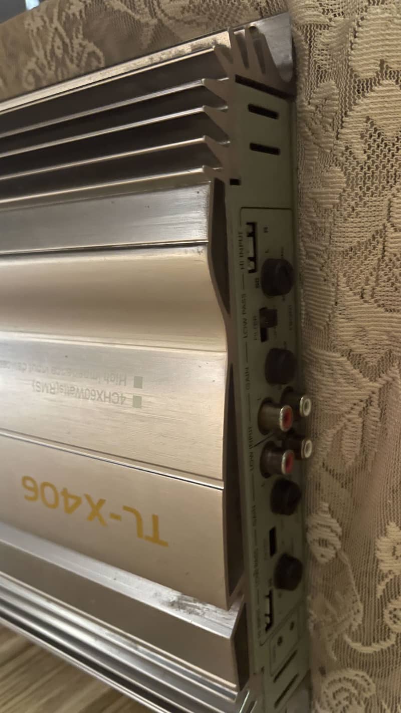 4 Channel Amplifier 1