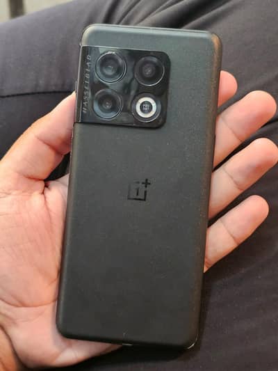 One Plus 10 Pro