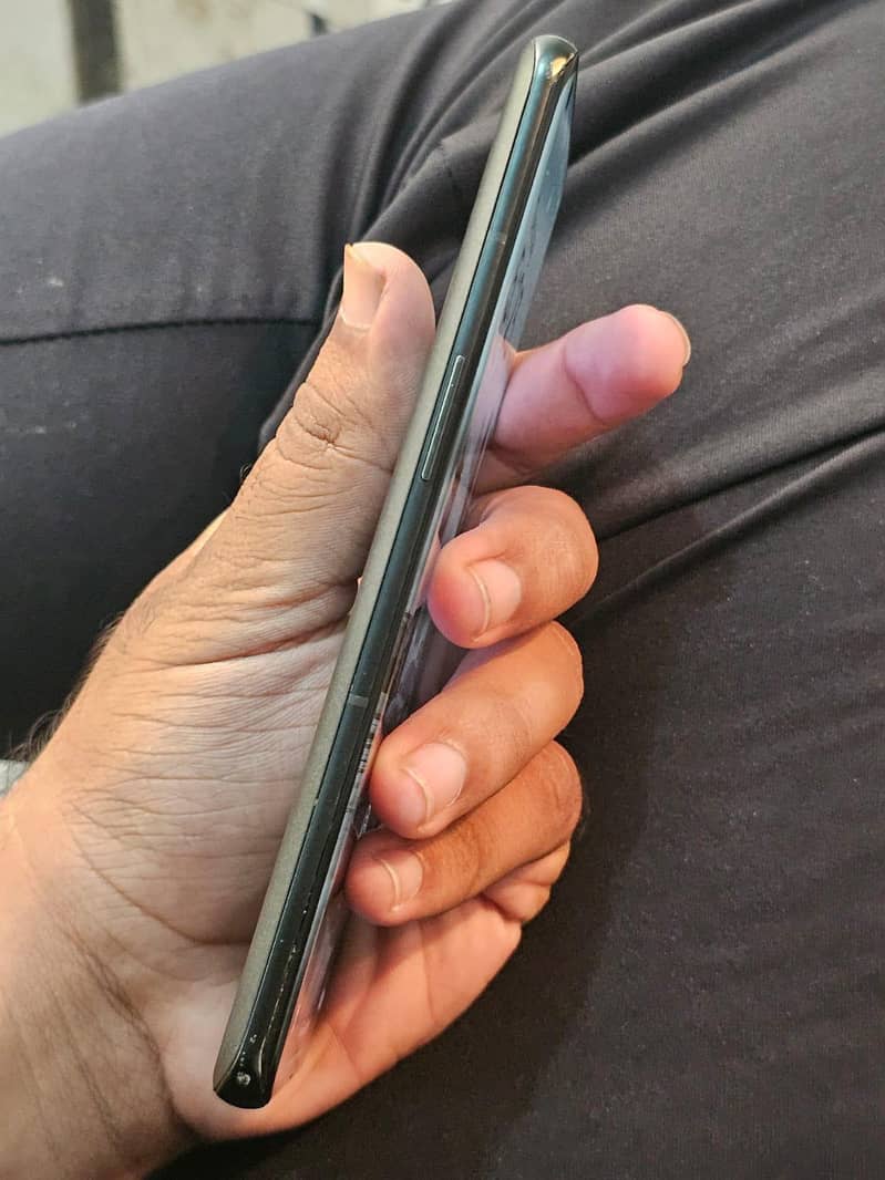 One Plus 10 Pro 3