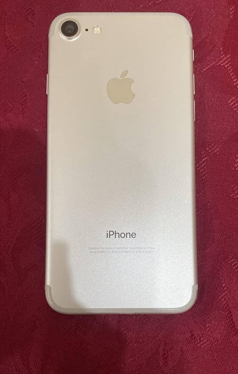 Apple iPhone 7 5