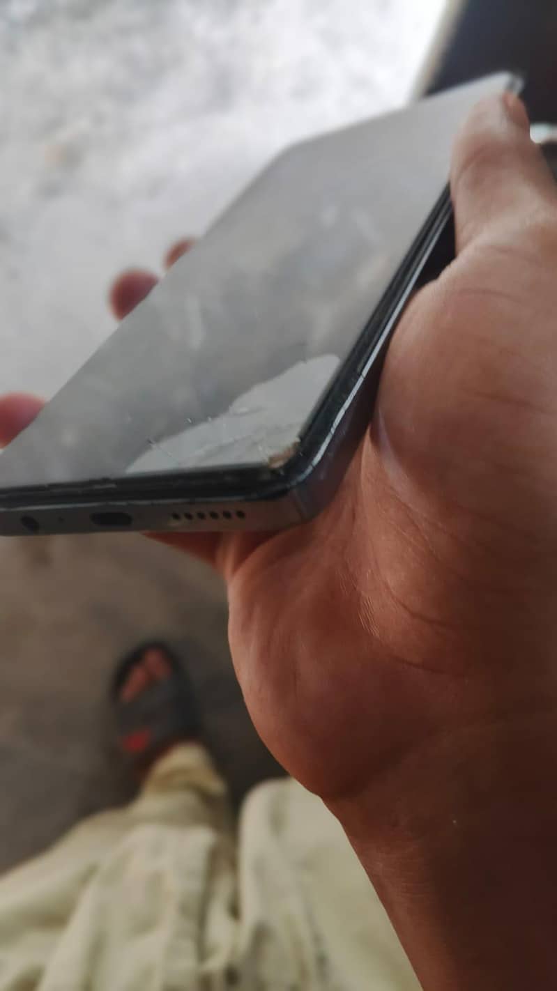 Tecno CAMON 20 Pro 1