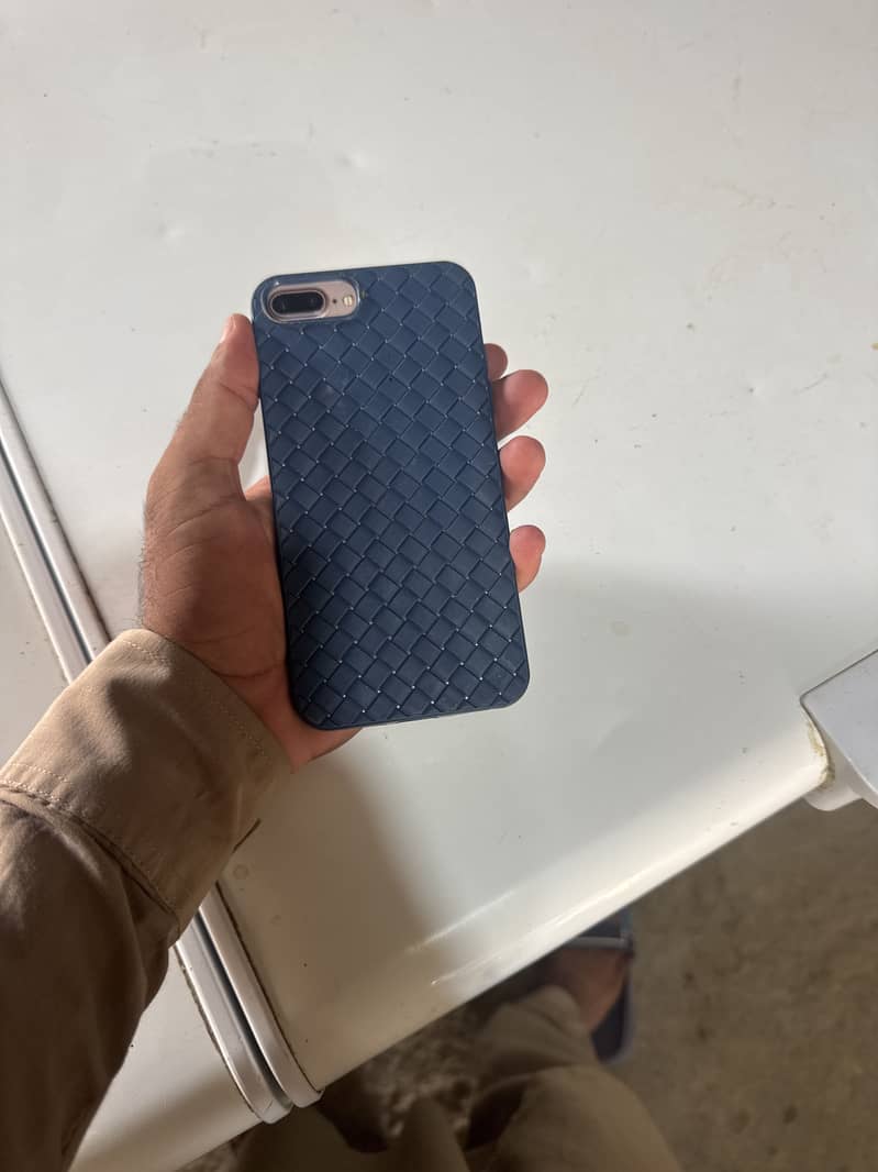 Apple iPhone 7 Plus 7