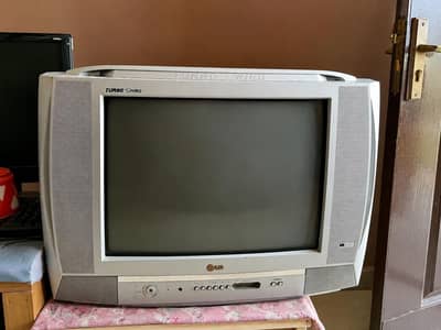 LG Turbo Swing - Colour TV – 20 Inch - Good Condition