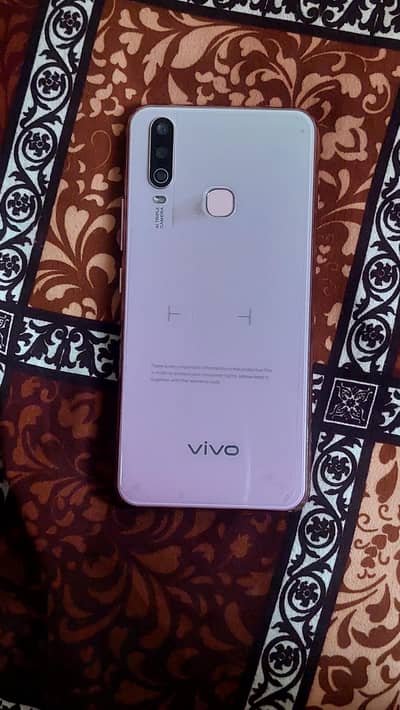 Vivo Y17