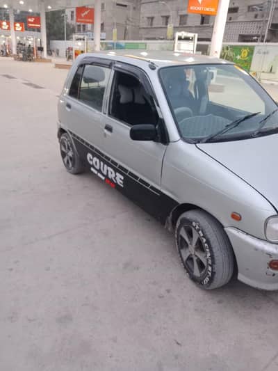 Daihatsu Cuore 2004