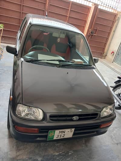 gud condition car for sale. no accident. seal by seal . AC working