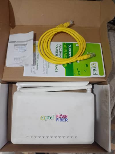 PTCL Flash Fiber ZTE ZXHN F670L Dual-Band 5G Router (Complete box)