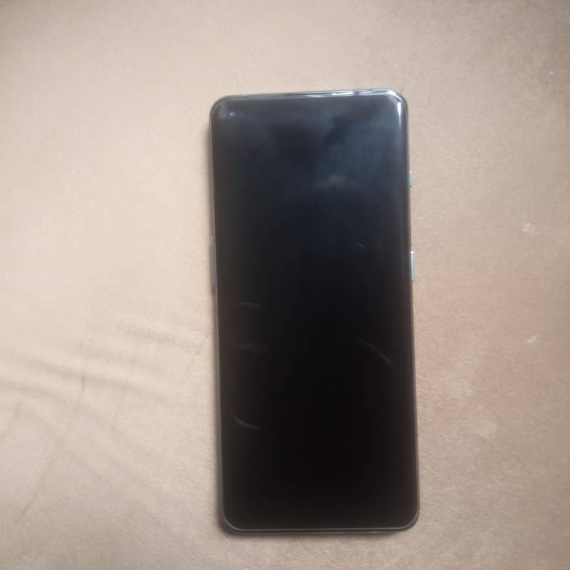 One Plus 10 Pro 6