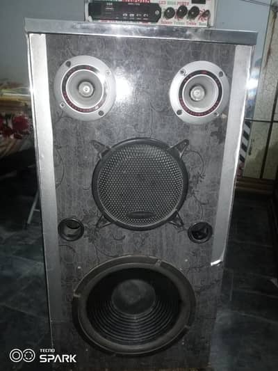 Bohat acha speaker ha bluetooth 8 inch 6 inch 2 twiter
