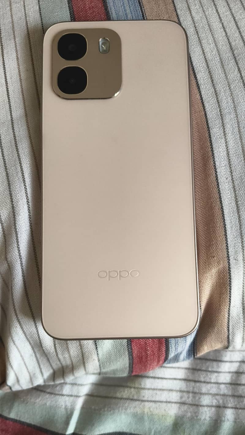 OPPO A6 0