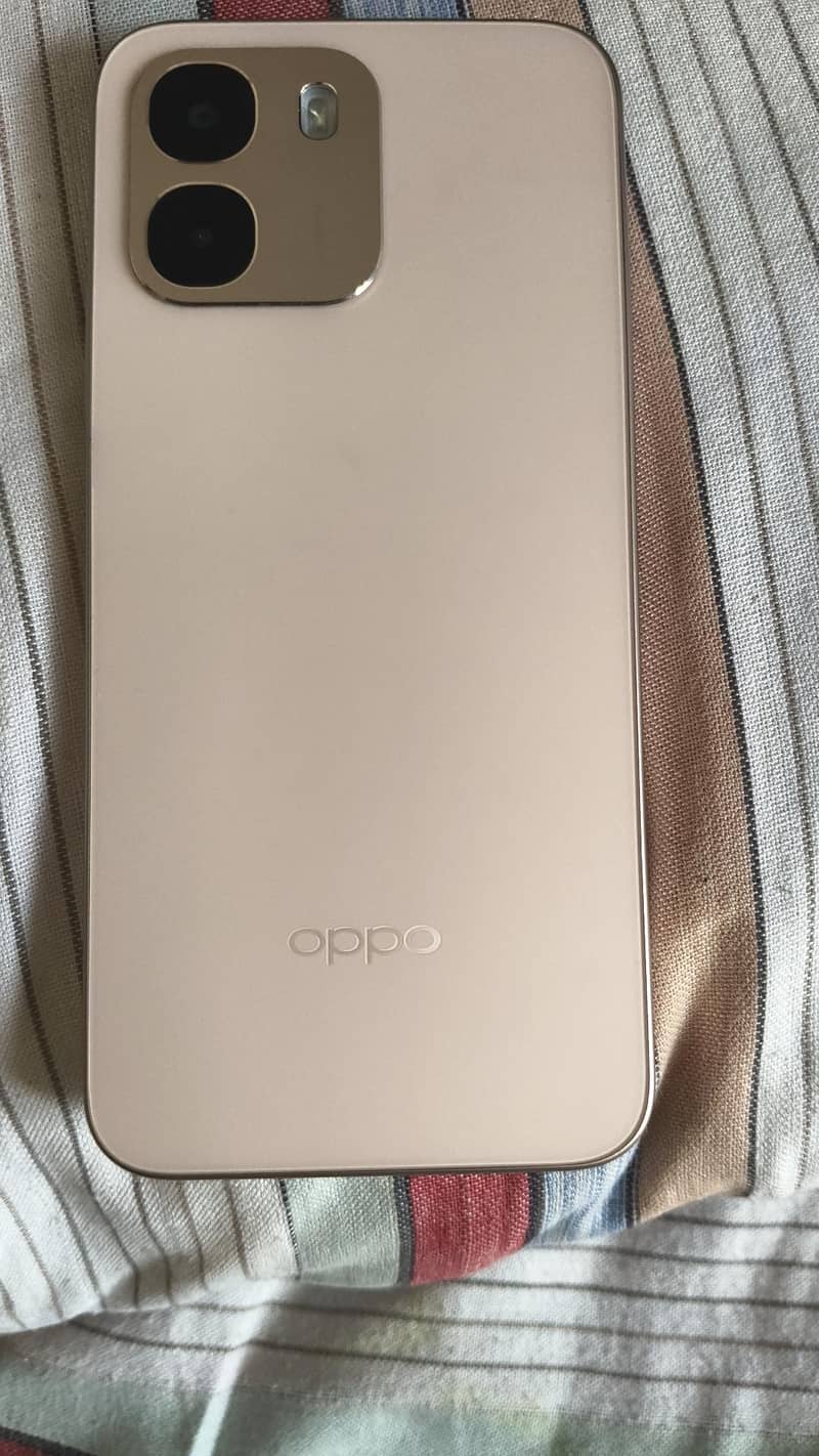 OPPO A6 1