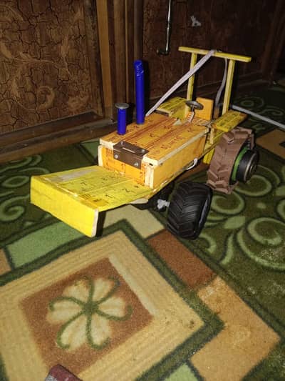Handmade RC 12-Watt Tractor with Gearbox + Trailer - Remote Control W