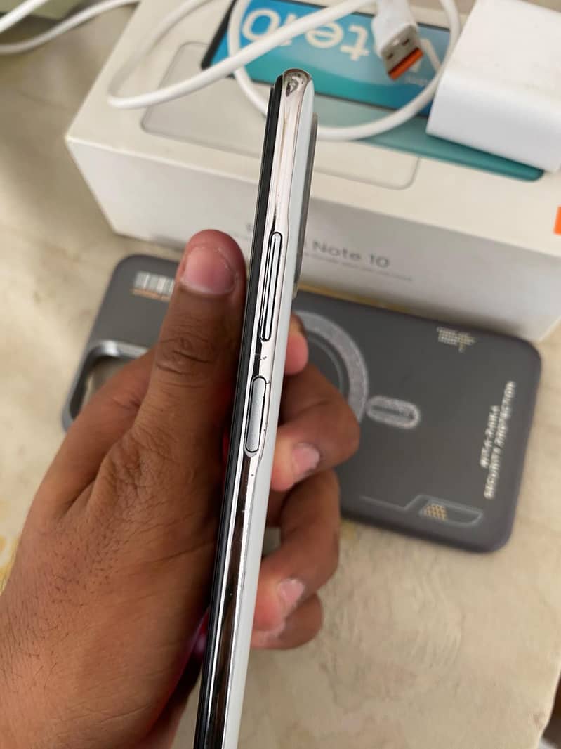 Xiaomi Mi Note 10 6