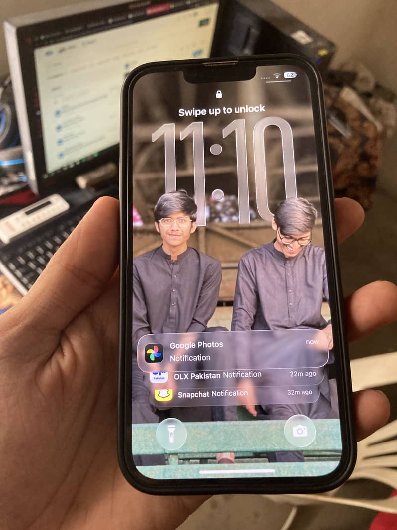 Apple iPhone 13 1