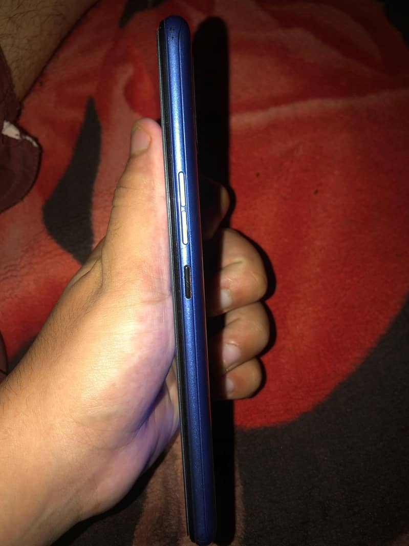 Tecno Pova 4