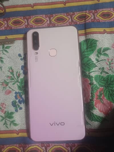 Vivo Y17