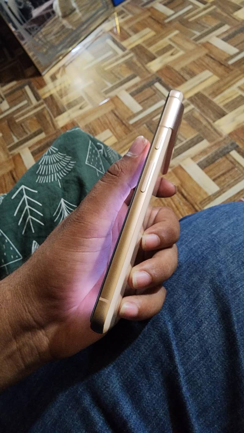 Google Pixel 8 2