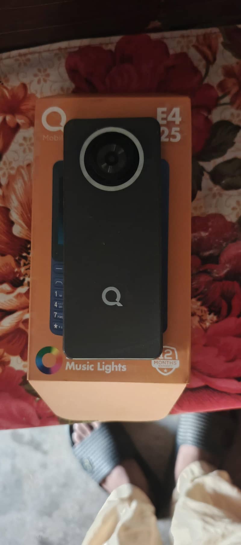 Sharp Aquos Sense9 1