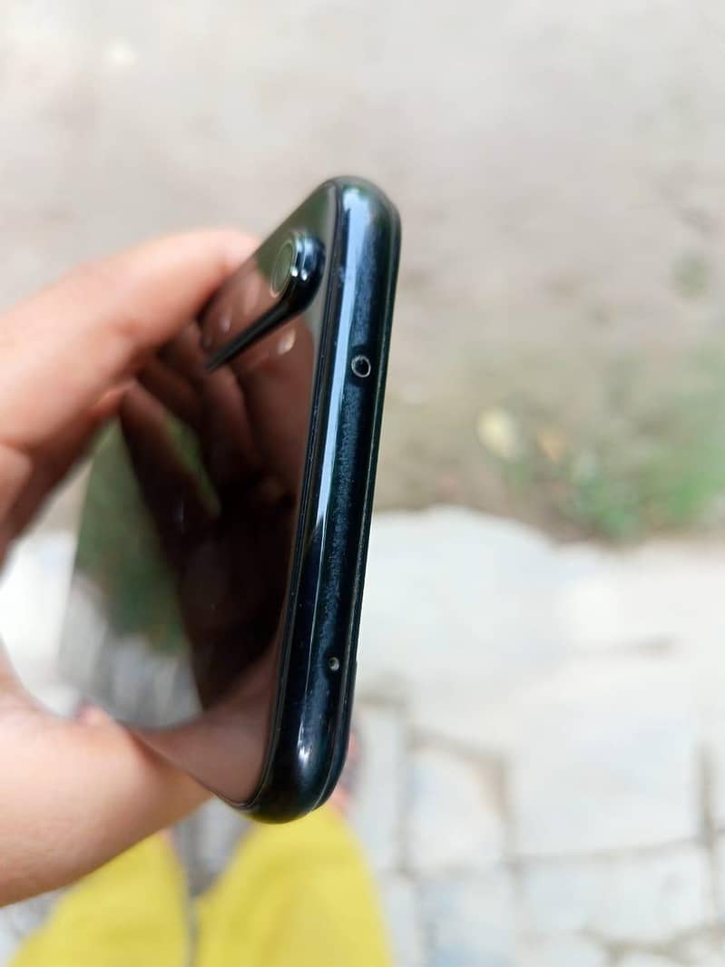 Xiaomi Redmi Note 8 4