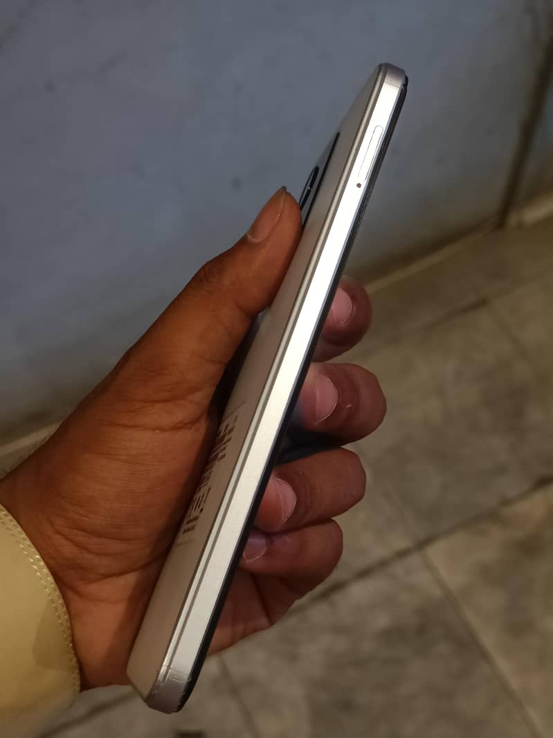Infinix Note 12 2