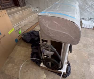 Haier ac Dc inverter  for sale 03258068238