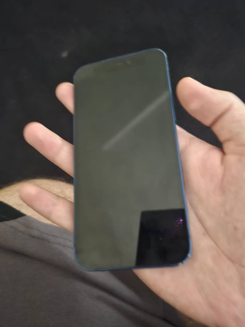 Apple iPhone 12 mini 4