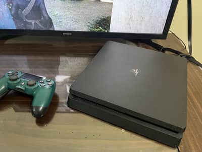 PS4 Slim Original sealed with Box