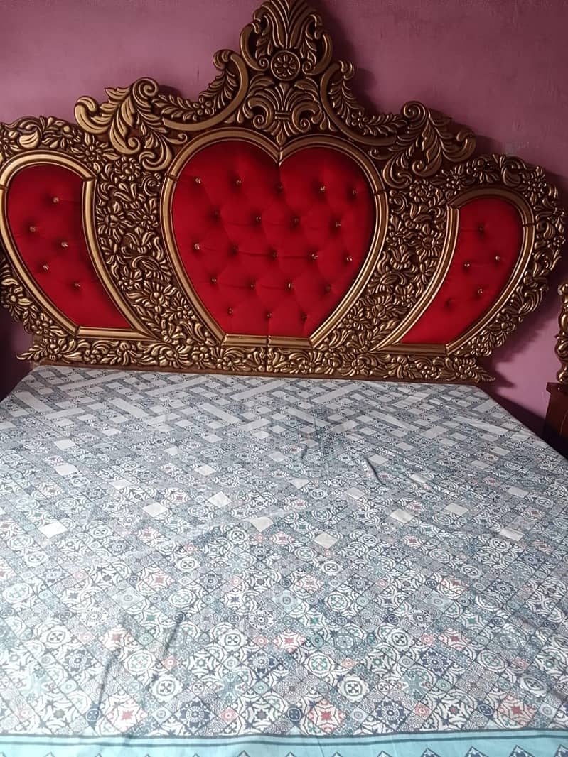 used bed 0
