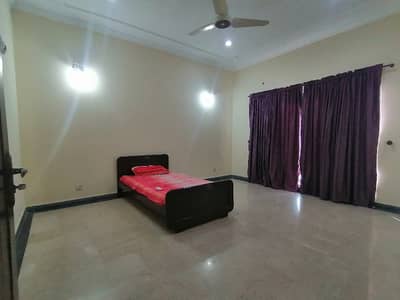 20 Marla Upper Portion Up For Rent In LDA Avenue On Prime Location