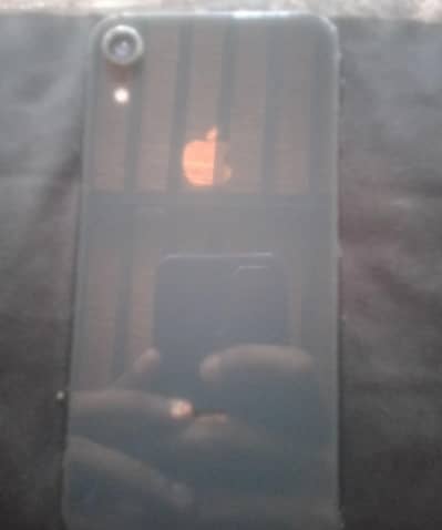 Apple iPhone XR