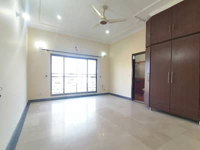 On Excellent Location Lower Portion For Rent