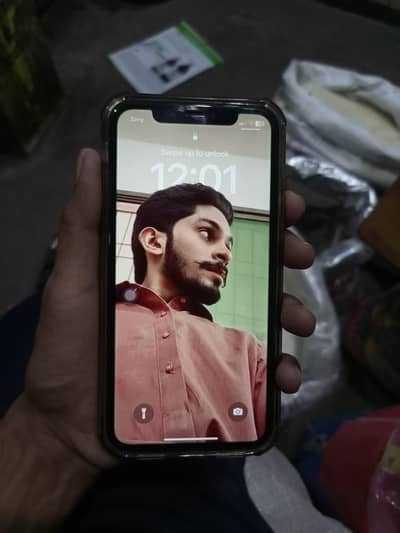 Apple iPhone 11